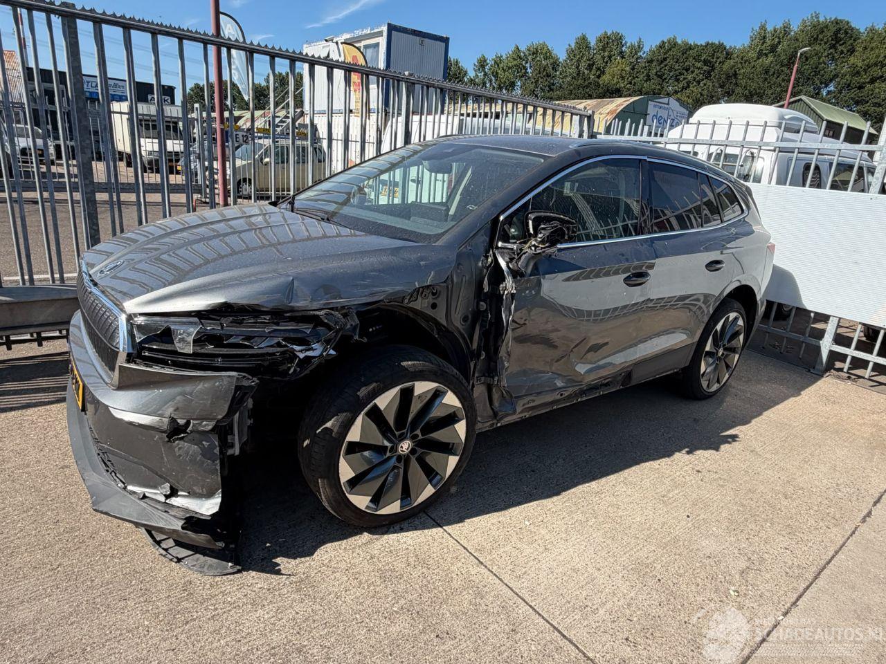 Skoda Enyaq 80 BUSINESS EDTION NAP