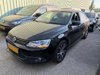 uszkodzony samochody osobowe Volkswagen Jetta 1.4 TSI HIGHLINE DSG NAP 2012/5