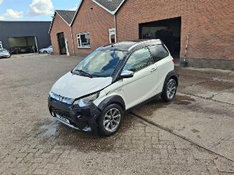skadebil brommobiel Aixam  coupe   premium  480cc 2020/3