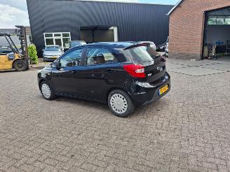 skadebil auto Ford Ka+ 1.2  86pk  airco   5drs 2017/11