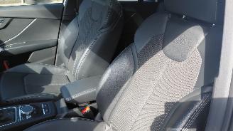 krockskadad bil auto Audi Q2 1.5 tfsi  s edition   automaat pano navi 2021/3