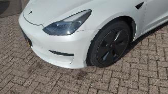 Tesla Model 3 rwd   60kw pano navi clima   238pk picture 3