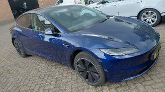 Unfallwagen Tesla Model 3 long  ranger  awd  498pk       78kwh 2023/12