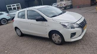 skadebil auto Mitsubishi Space-star 1.2i connect airco navi 2022/11