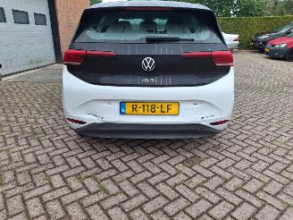 damaged passenger cars Volkswagen ID.3 pro  58kwh    150kw navi 2022/10