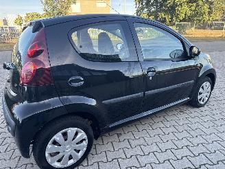 Peugeot 107 1.0 ACTIVE AIRCO RIJDBARE SCHADE! BOUWJAAR 2013  1750 EURO picture 5