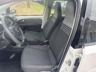 Volkswagen Up! 1.0 UP! VAN 2e EIGENAAR 111880 KM NAP! BOUWJAAR 2019  5350 EURO picture 9