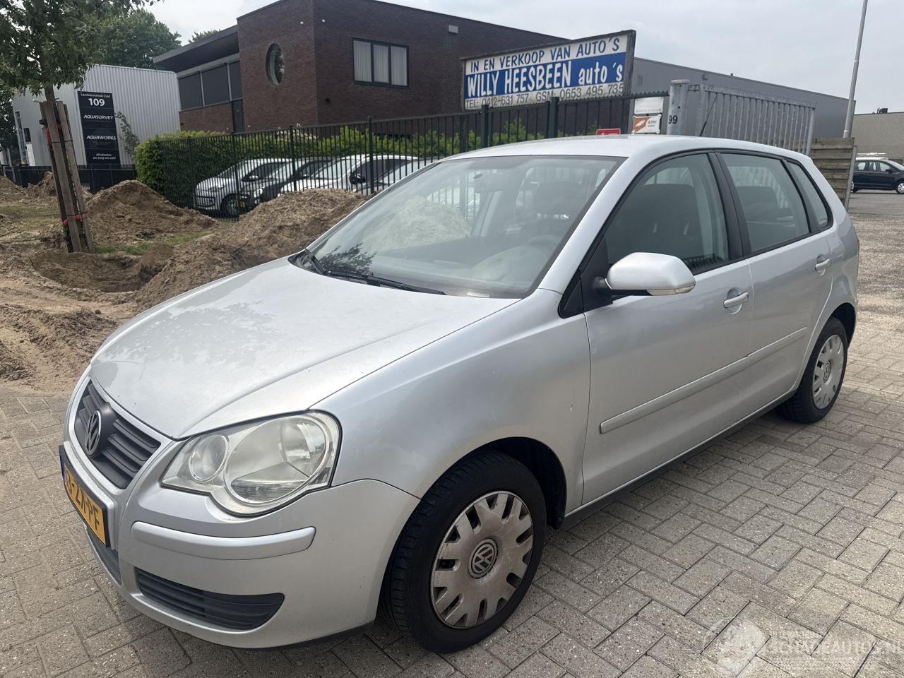 Volkswagen Polo 1.4-16V OPTIVE AIRCO 5 DRS NIEUWE APK BOUWJAAR 2008 1750 EURO