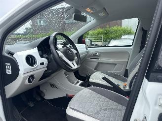 Volkswagen Up! BEATS MOOIE UITVOERING BOUWJAAR 2019 WOK picture 7