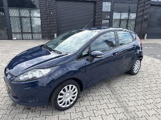 Damaged car Ford Fiesta 1.25 LIMITED 86125 KM NAP! BOUWJAAR 2012 LICHTE SCHADE! 2999 EURO 2012/3