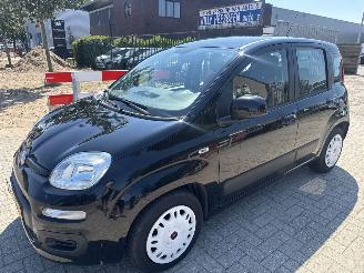 krockskadad bil auto Fiat Panda 0.9 EDIZIONE COOL SCHERM SCHADE! BOUWJAAR 2014  3350 EURO 2014/2
