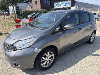 damaged passenger cars Nissan Note 1.2 CONNECT EDITION LICHTE SCHADE BOUWJAAR 2016  2999 EURO 2016/3