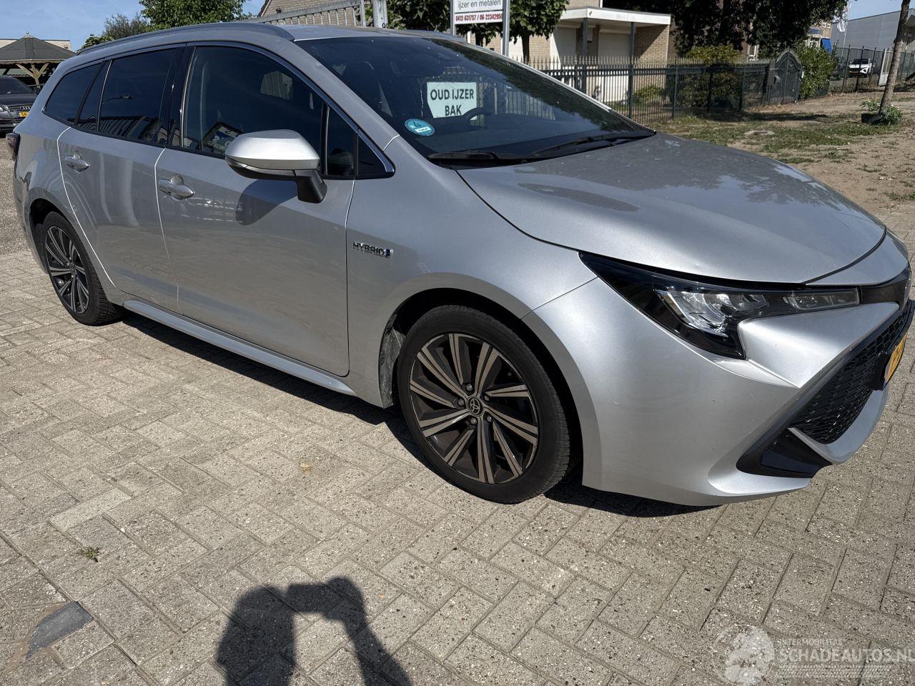 Toyota Corolla Touring Sports 1.8 HYBRID DYNAMIC HAGELSCHADE! BOUWJAAR 2022  10950 EURO