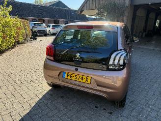 Peugeot 108 1.0 E-VTI 5DRS AIRCO picture 9
