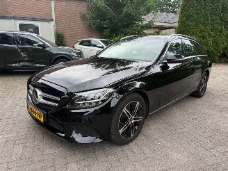 Damaged car Mercedes C-klasse 200 NAVI LEER AUTO! 2019/12