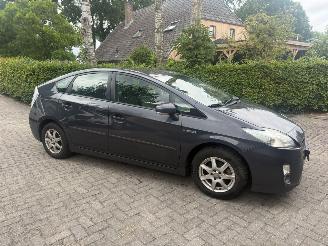 Toyota Prius 1.8 HYBRID picture 11