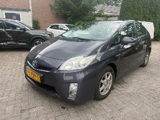Voiture accidenté Toyota Prius 1.8 HYBRID 2011/4