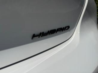 Peugeot 208 1.2 HYBRID 110 E STYLE picture 15