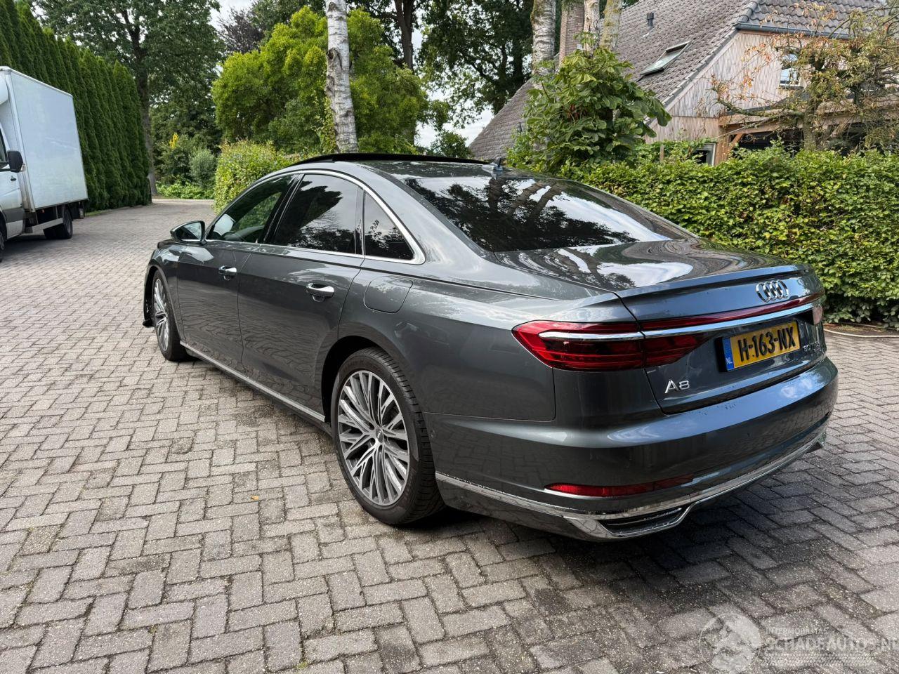 Audi A8 60 TSFI E QUATTRO NL AUTO PANO S-LINE