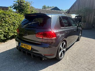 Schadeauto Volkswagen Golf 2.0 GTI  211PK  5DRS AIRCO NAVI 2010/4