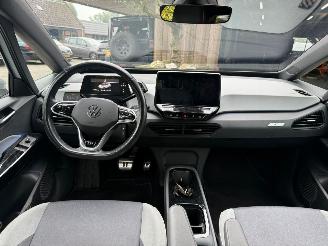 Volkswagen ID.3 FIRST PLUS 58KWH NL AUTO picture 3