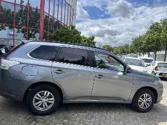 Mitsubishi Outlander 2.0 PHEV INSTYLE picture 8