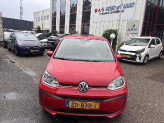 Volkswagen Up!  picture 1