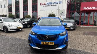 damaged passenger cars Peugeot 2008 E ALLURE PACK 2021/11
