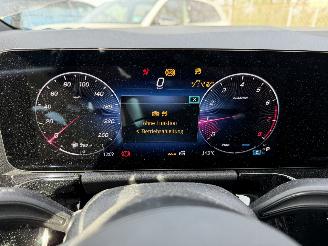 Mercedes GLA 200 Hybrid AMG-Line picture 32