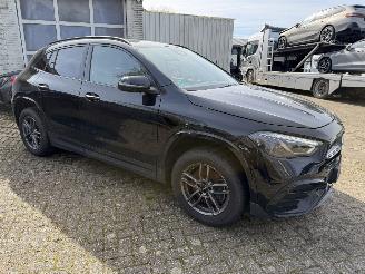 krockskadad bil auto Mercedes GLA 200 Hybrid AMG-Line 2024/10