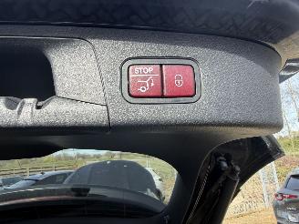 Mercedes GLA 200 Hybrid AMG-Line picture 33