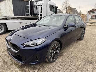 krockskadad bil auto BMW 1-serie 123i X-Drive  automaat 2025/6