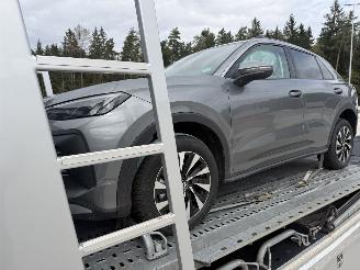 uszkodzony samochody osobowe Volkswagen T-Roc 1.5 e-TSi DSG Goal. Nieuwste model 2026/1