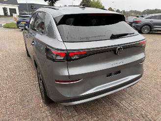 Volkswagen T-Roc 1.5 e-TSi DSG Goal. Nieuwste model picture 20