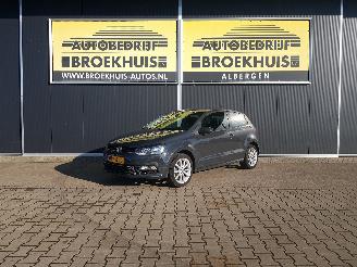 Damaged car Volkswagen Polo 1.2 TSI Highline 2016/12