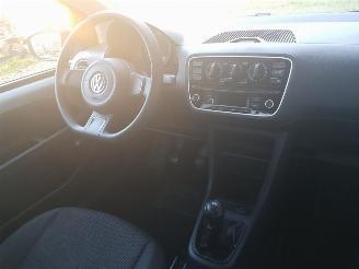 Volkswagen Up! 1.0 high up! BlueMotion picture 17