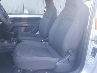 Volkswagen Up! 1.0 high up! BlueMotion picture 16