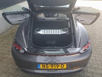Porsche 718 Cayman 2.0 picture 30