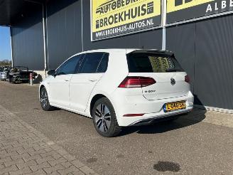 Volkswagen e-Golf e-Golf picture 8