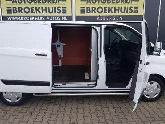 Ford Transit Custom 340 2.0 TDCI L2H1 Trend picture 24