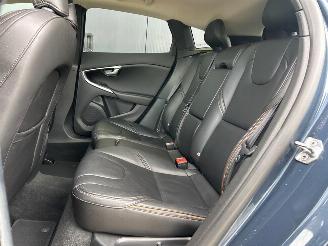 Volvo V-40 Cross Country 1.5 T3 Polar+ Luxury picture 13