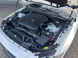 Jaguar XF 2.0d Portfolio picture 20