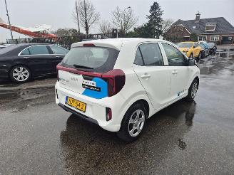 damaged passenger cars Kia Picanto 1.0 DPi 2025/4