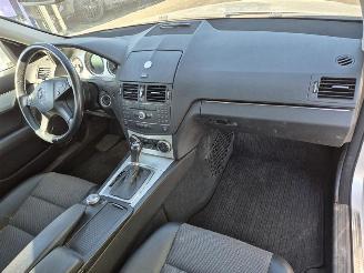 Mercedes C-klasse C 180 KOMPRESSOR estate picture 5
