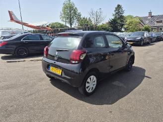 Peugeot 108 1.0 12v picture 1