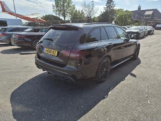 damaged passenger cars Mercedes C-klasse Estate C-63 AMG 4.0 V8 Biturbo 2016/5