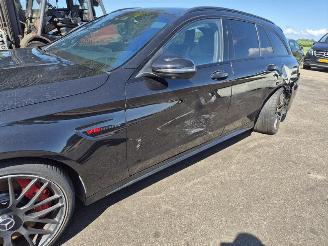 Mercedes C-klasse Estate C-63 AMG 4.0 V8 Biturbo picture 6
