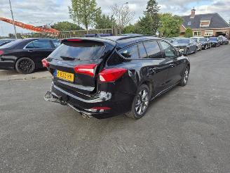 škoda osobní automobily Ford Focus Wagon 1.0 EcoBoost Hybrid 2021/2