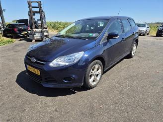 Ford Focus Wagon 1.6 EcoBoost picture 3
