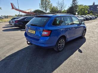 Damaged car Skoda Fabia Combi 1.0 TSi 2017/11